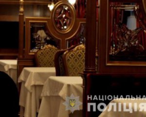 Золото та яйця Фаберже - поліція арештовує активи, що належать дружині Медведчука