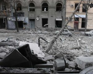 Російські окупанти обстріляли Харків. У місті спалахнули пожежі