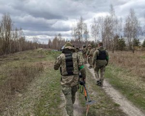 Керівництво Сил тероборони ЗСУ закликає добровольців здавати зброю у звільнених регіонах