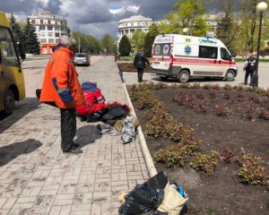 Из Попасной эвакуировали людей - российские оккупанты обстреляли автобус