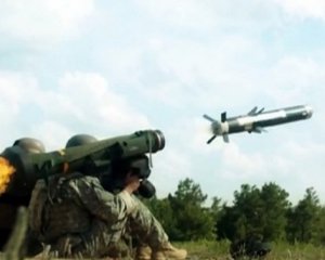 США шукають способи прискорити виробництво зброї для України – ЗМІ