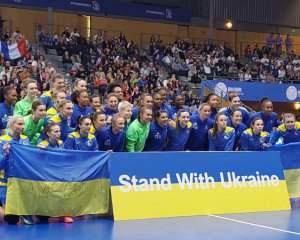 Путівка на Євро-2022 з гандболу майже втрачена. Україна програла Франції