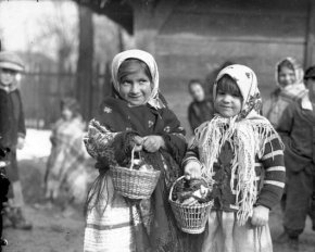 "300 крашенок и паски с кукушками" - как украинцы праздновали Пасху в начале ХХ в. - фото