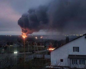 У Бєлгородській області Росії горить склад боєприпасів: чути вибухи