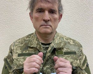 У хатньої робітниці Медведчука знайшли валюти на майже 17 млн грн