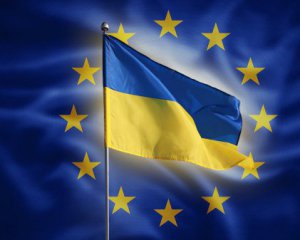 Сообщили, когда Украина получит статус кандидата в ЕС