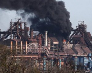 Оккупанты распространяют фейк, что "Азов" вышел с белым флагом