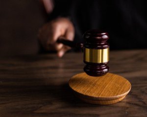 Суд в Москве заочно арестовал начальника СИЗО в Полтаве