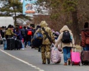 Спасаясь от войны: каждый четвертый украинец нашел работу в Польше