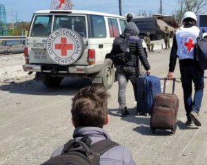 Під час евакуації з Азовсталі окупанти забрали на &quot;фільтрацію&quot; матір 4-річної дівчинки