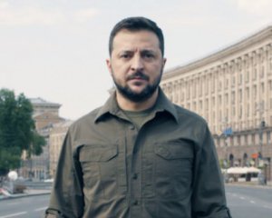 &quot;Сміливість бути Україною&quot; - Зеленський показав потужне відео про війну