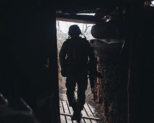 Російські окупанти штурмують три напрямки на Донбасі