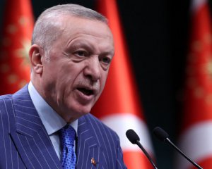 Турция против расширения НАТО - в Финляндии и Швеции отреагировали