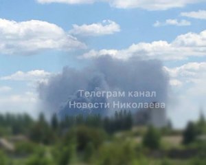Росія вдарила по Миколаївщині - спалахнула пожежа