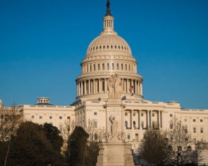 Сенат США ухвалив пакет допомоги Україні на $40 млрд
