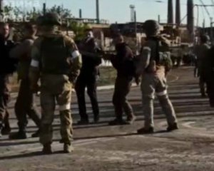 Показали, як евакуйовували поранених оборонців Азовсталі