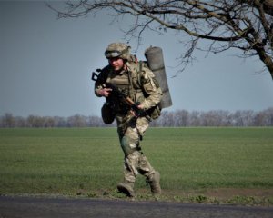 Битва за Донбасс: враг наступает и штурмует позиции ВСУ - Генштаб