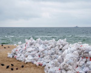 Возможность высадки российского десанта из моря маловероятна - эксперт