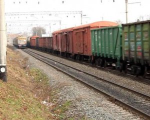 Укрзалізниця у квітні повернулася до 40% довоєнного рівня перевезення вантажів