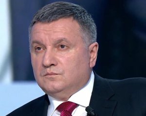 Головні новини дня: Авакова кличуть на допит, Зеленський за візовий режим для росіян