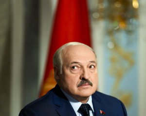 Лукашенко заявив про &quot;фронт&quot; на українському напрямку