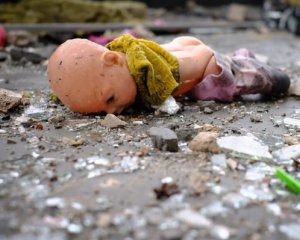 Отбросило из рук отца на крышу: в Харькове из-за обстрелов погиб 5-месячный ребенок