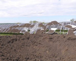 Російські ракети знищили сонячну електростанцію в Мерефі