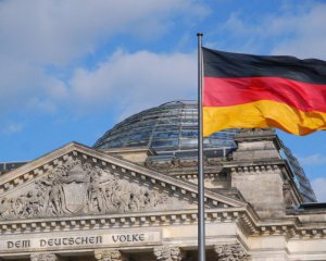 У Німеччині відповіли на обвинувачення у недостатній допомозі Україні