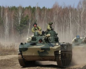 Путин перебросил войска и технику к украинской границе в Курскую область