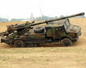 Україна отримає додаткові самохідні гаубиці Caesar