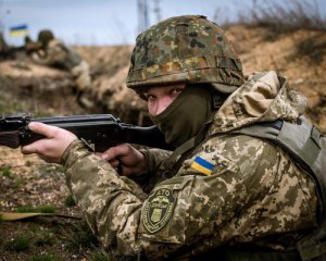 Доля Сіверськодонецька вирішиться цієї ночі - військовий експерт