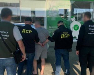 Фальшива інвалідність: на Закарпатті спіймали ділків, які допомагали уникати призову в армію