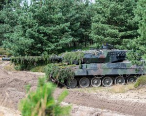 Іспанія ще не зверталася до Німеччини щодо танків Leopard 2 для України - Шольц