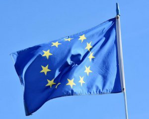 Європарламент &quot;за&quot; надання Україні статусу кандидата на членство в ЄС