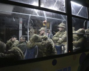 Українські захисники не здалися в полон - розвідники пояснили деталі виходу з Азовсталі