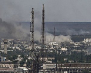 Оккупантов в Северодонецке &quot;накрыли во время  совещания&quot;, собирают остатки