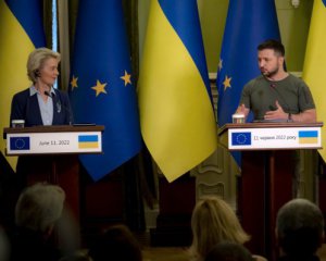 Україна стане кандидатом на вступ в ЄС - Bloomberg