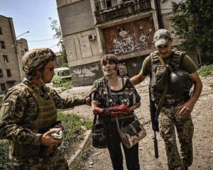 &quot;Людей розриває на шмаття&quot; - Гайдай про жахливі втрати у Луганській області