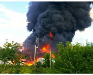 В Запорізькій області горів хімічний завод