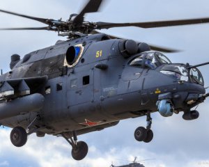 Показали відео, як українці зі Stinger збили ворожий вертоліт Мі-35М