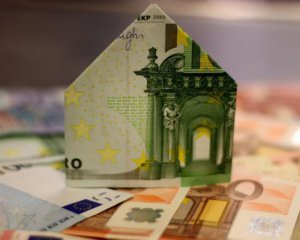 Курс євро рвонув угору після вихідних