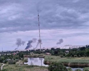 Російські терористи вдарили ракетами по Кременчуку