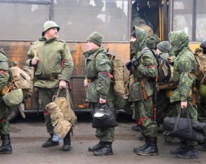Окупанти в ОРДЛО катують та арештовують чоловіків за відмову воювати проти України