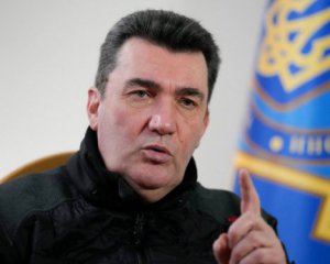 Данилов рассказал о последствиях остановки боевых действий без согласия украинцев