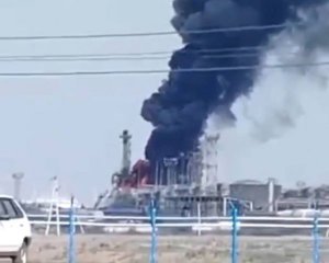 Россия в огне: в Ростове загорелся нефтеперерабатывающий завод Медведчука