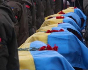До Києва привезли тіла 35 загиблих захисників з Азовсталі