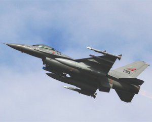 У США хочуть пересадити пілотів ЗСУ на винищувачі F-16