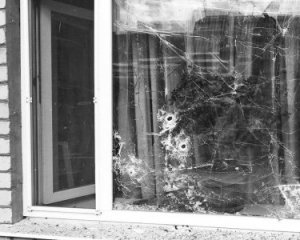 Оккупанты из РСЗО обстреляли жилые кварталы под Запорожьем: есть жертвы
