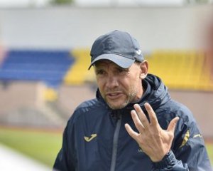 Шевченко не возобновит карьеру тренера, пока в Украине идет война