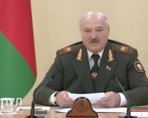 У Лукашенка запевняють, що Білорусь не загрожує Україні
